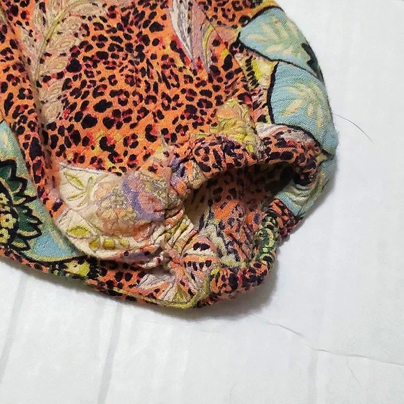 Angie Boho Floral & Cheetah Print Semi Balloon Sleeves Blouson Top XS - Picture 8 of 10